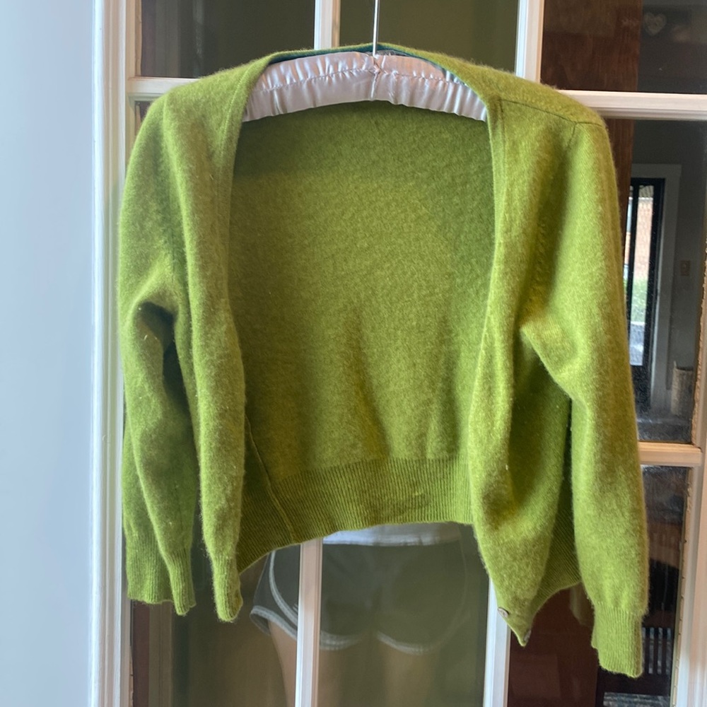 Boden Chartreuse Cropped Sweater